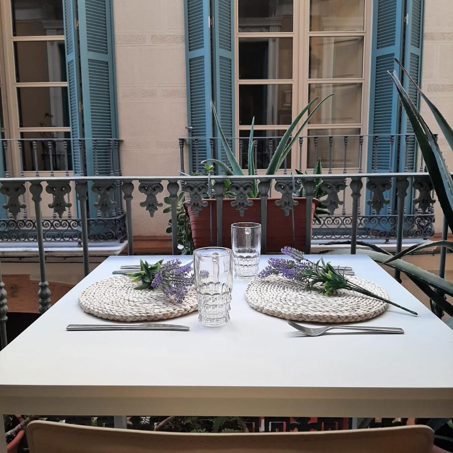 Apartamento Mon Cheri Malaga Ngoại thất bức ảnh