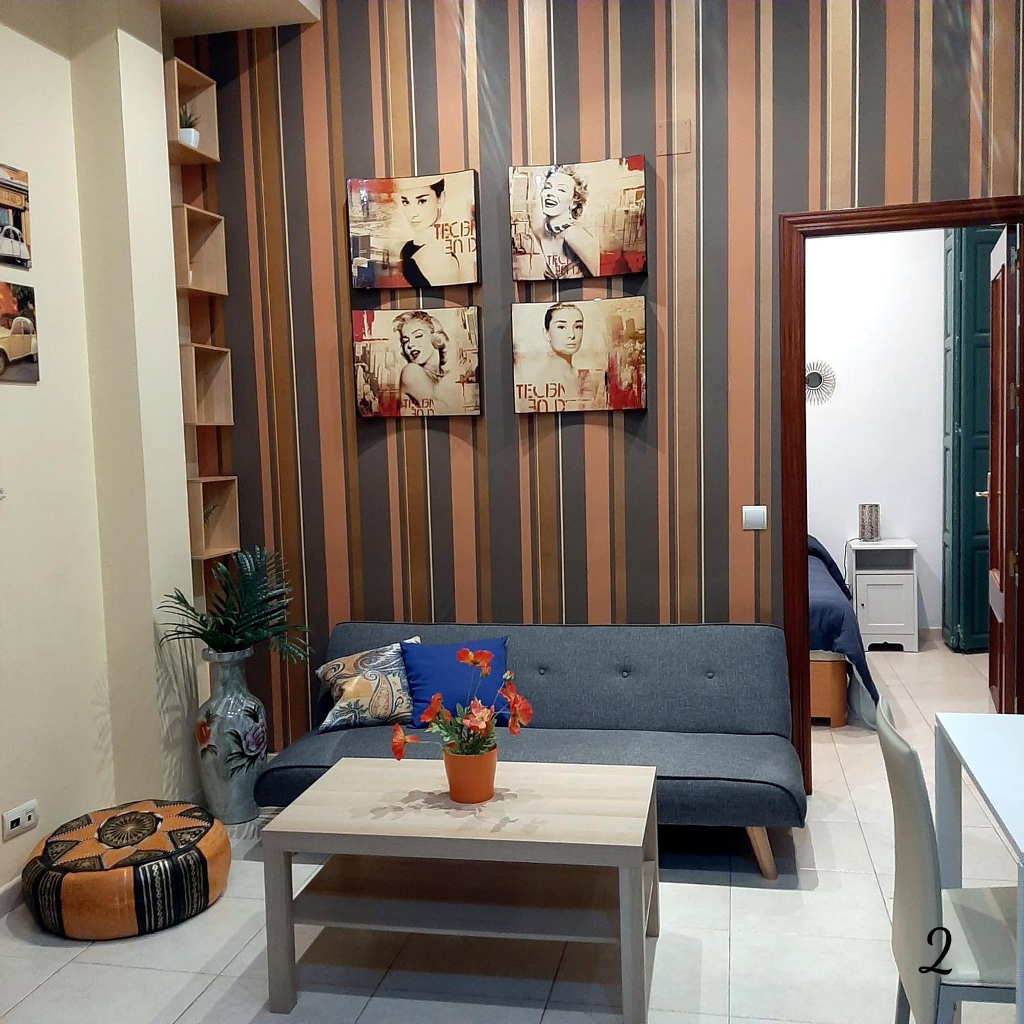 Apartamento Mon Cheri Malaga Ngoại thất bức ảnh